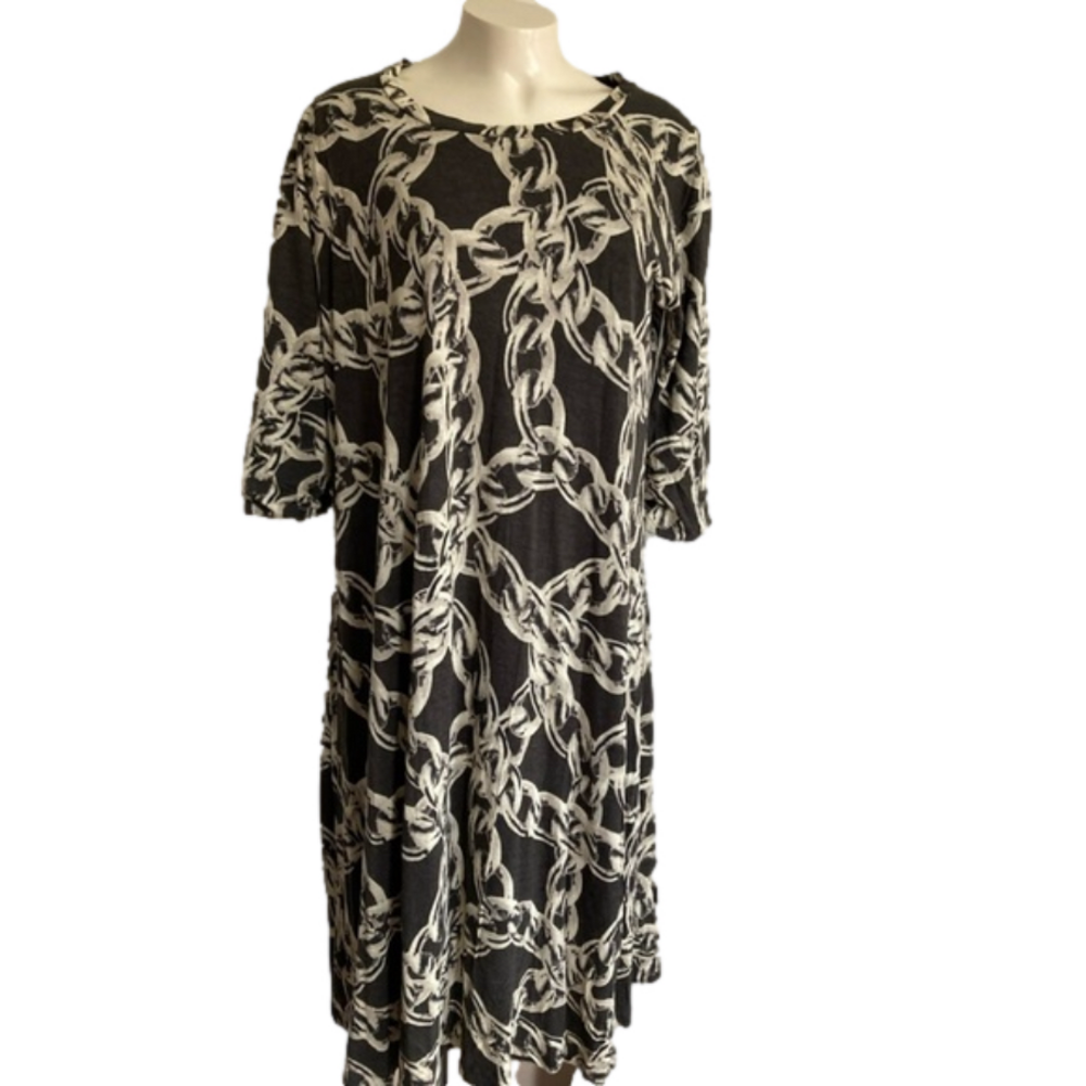SAMANTHA SUNG  sheath Dress. SZ 10